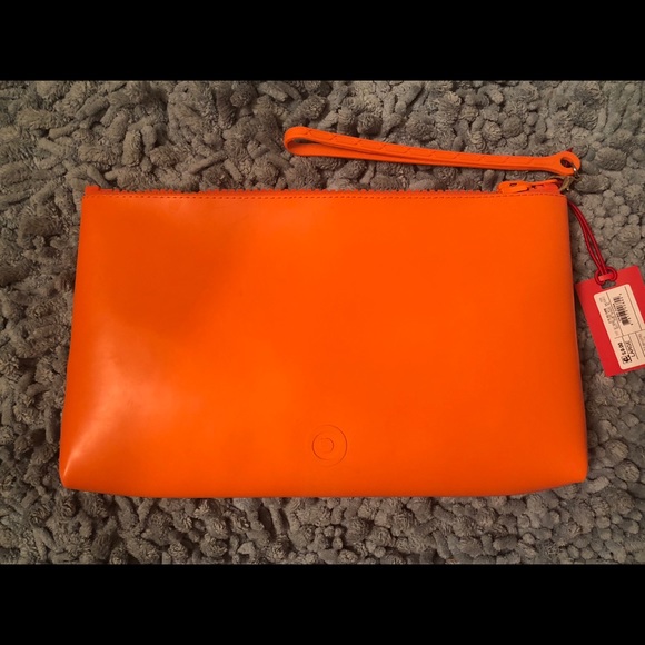 Hunter for Target - Picture 2 of 2